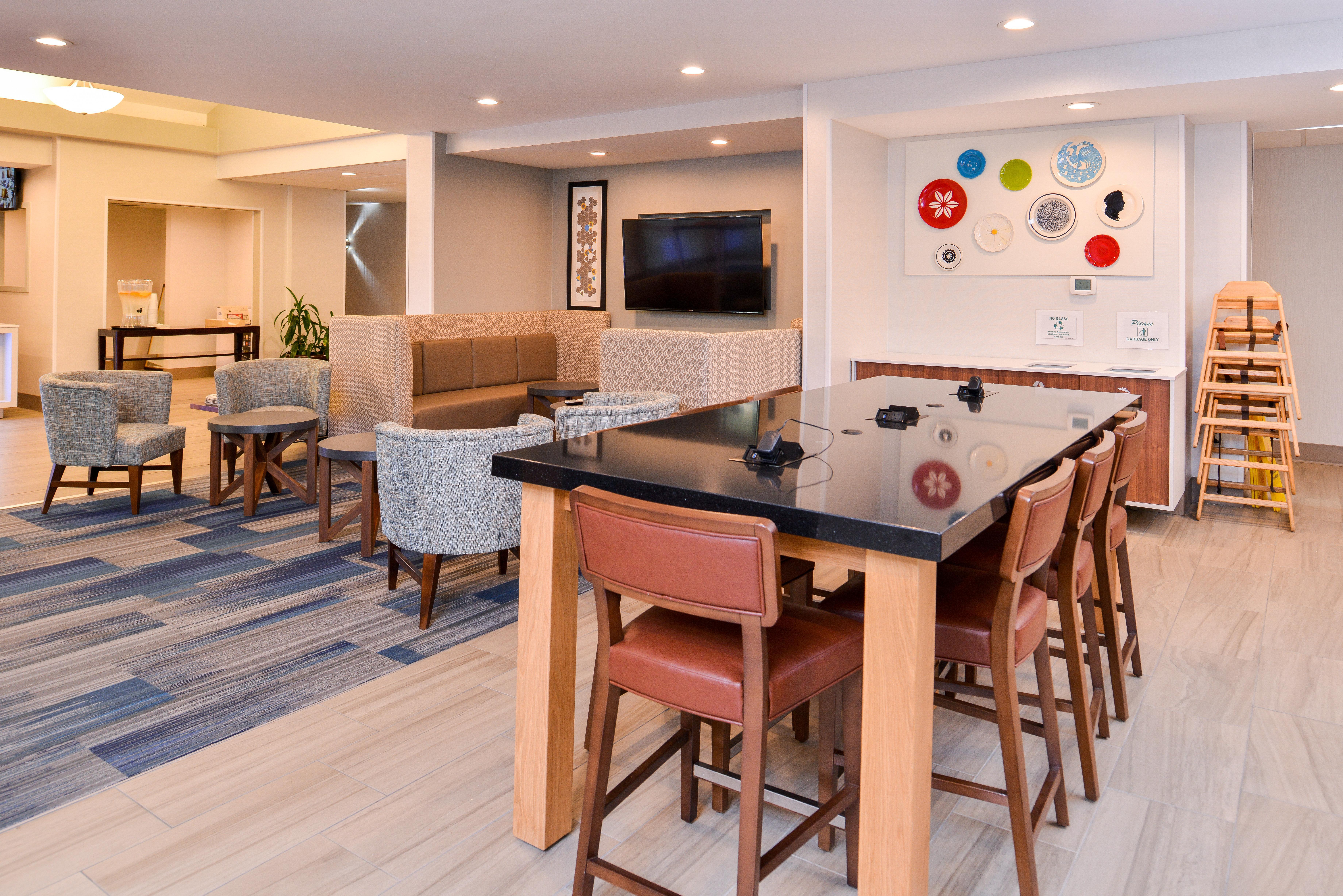 Holiday Inn Express & Suites Lacey - Olympia By Ihg Екстер'єр фото
