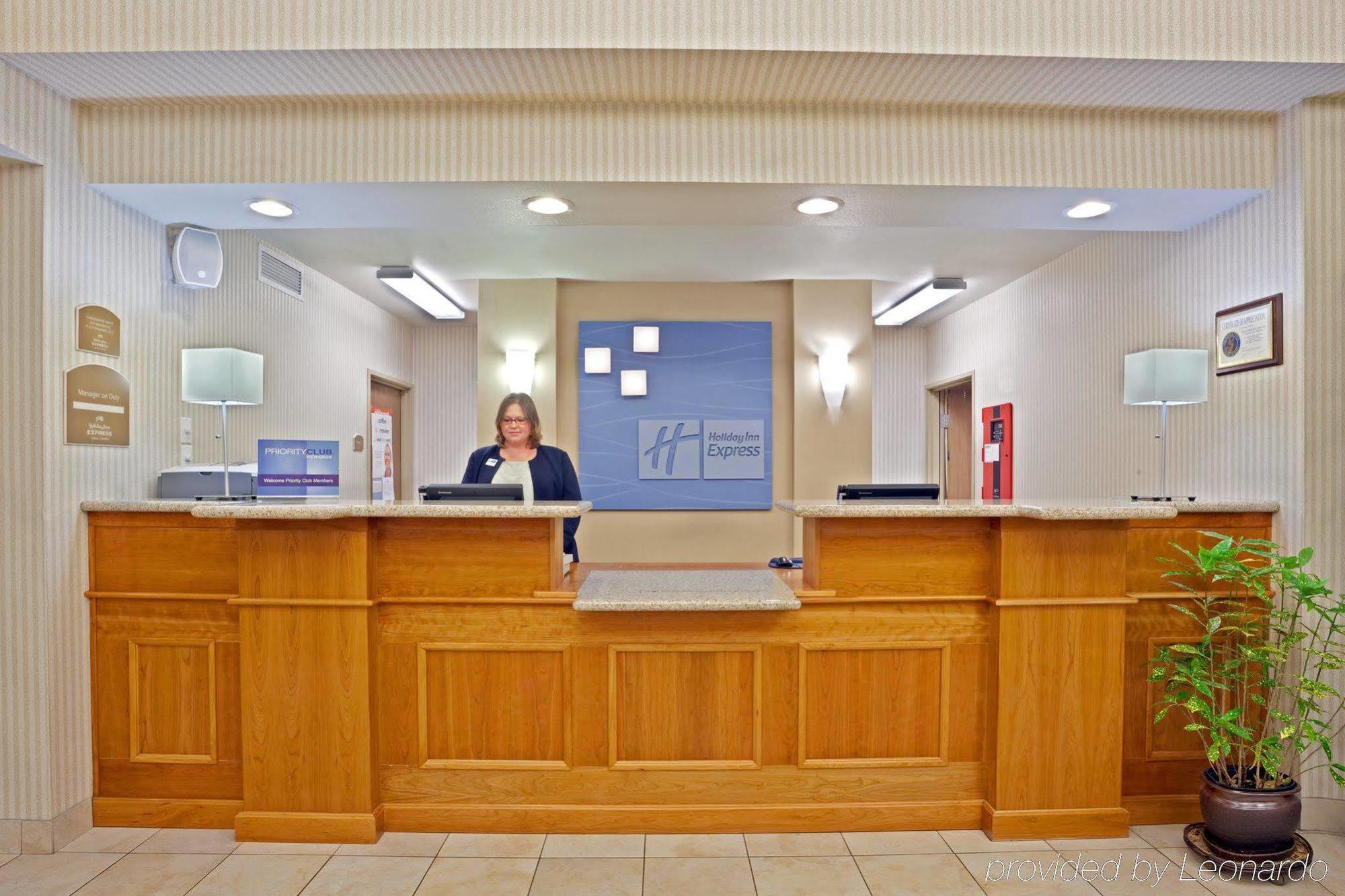 Holiday Inn Express & Suites Lacey - Olympia By Ihg Екстер'єр фото